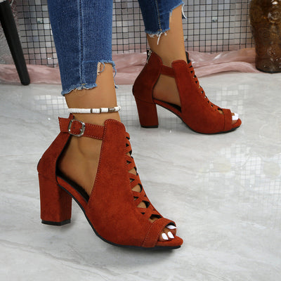 Amira - Sandalias abotinadas de tacón ancho